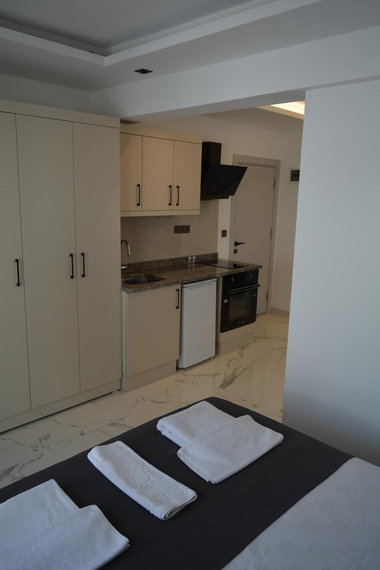 Leonis Hotel كاس المظهر الخارجي الصورة